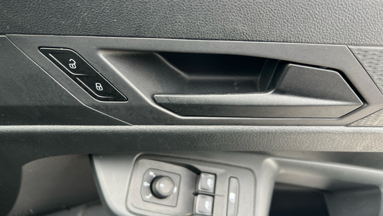 Ford Transit Connect 240 L2 Diesel 2.0 EcoBlue 122ps Trend Van Auto